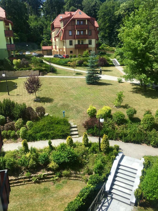 Apartament Parkowa Polana Z Ogrodem Daire Polanica-Zdroj Dış mekan fotoğraf